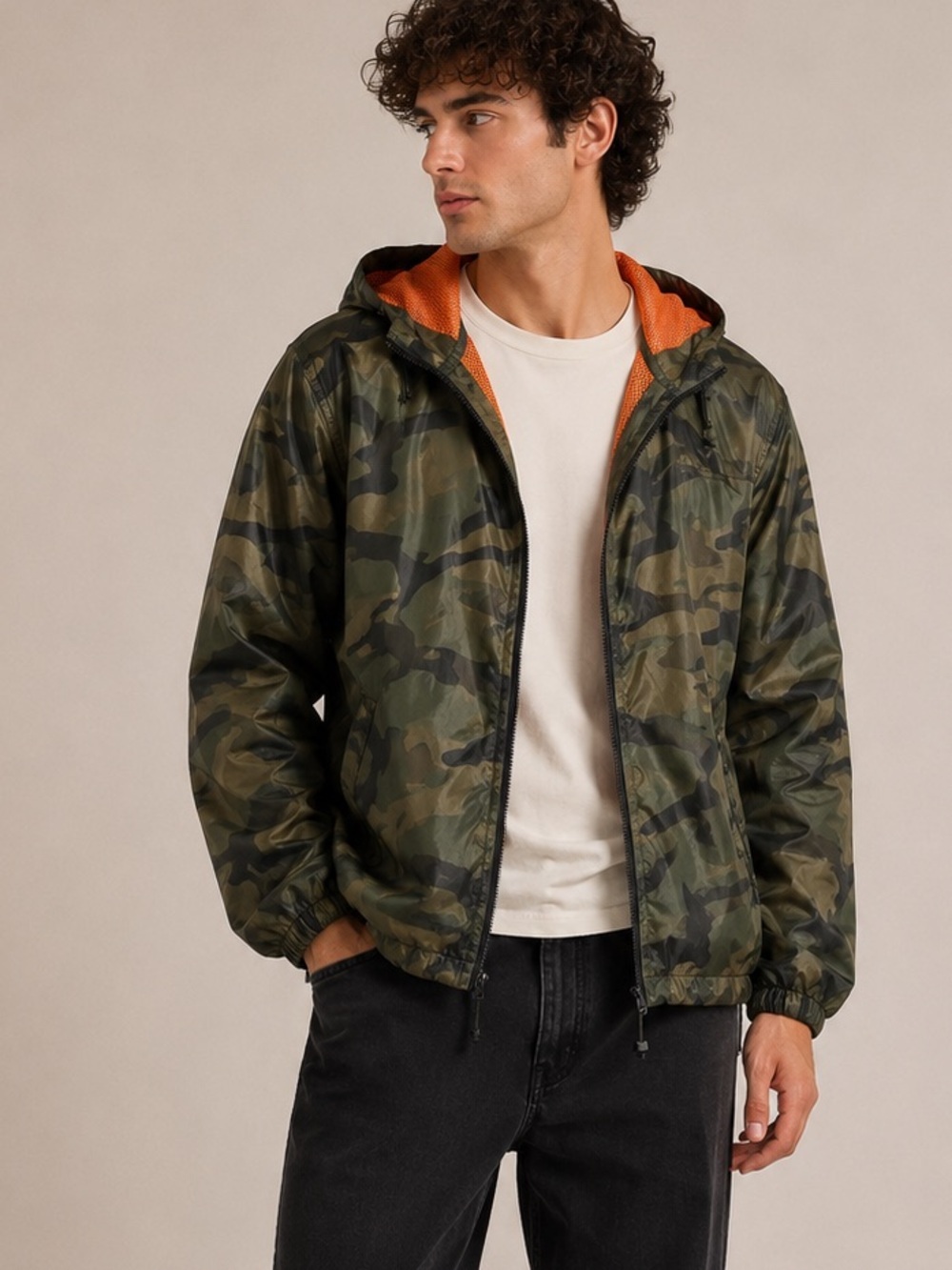 Beautiful Giant Camo Mesh-Lined Hooded Windbreaker Jacket Men’s Large